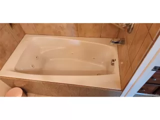 Photo #3: 7043025 Listing