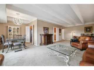 Photo #6: 7043025 Listing