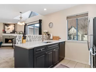 Photo #3: 7043375 Listing