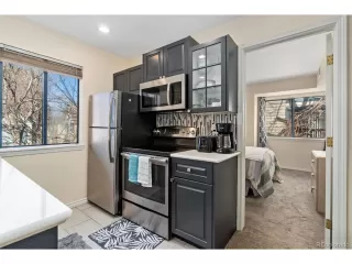 Photo #4: 7043375 Listing