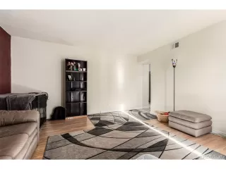 Photo #4: 7046308 Listing