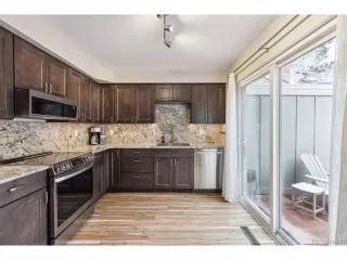 Photo #6: 7046591 Listing 