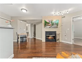 Photo #5: 7048585 Listing