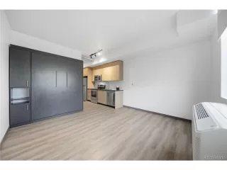 Photo #5: 7049364 Listing