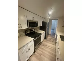 Photo #3: 7050014 Listing