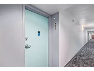 Photo #4: 7051108 Listing