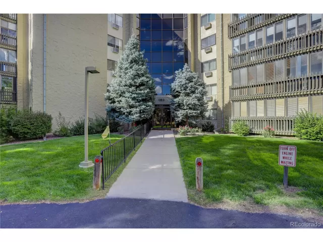 MLS: 7052986 Condo For Sale