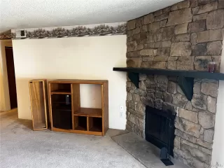 Photo #2: 7059034 Listing