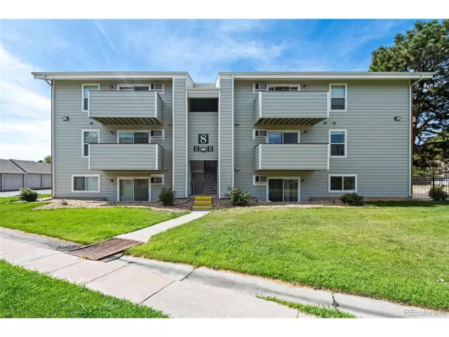 MLS: 7060756 Condo For Sale