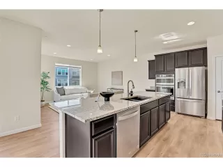 Photo #3: 7061061 Listing 