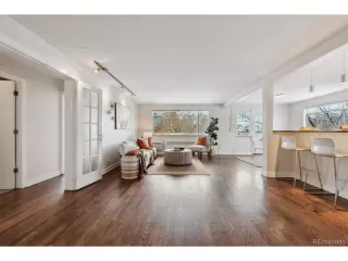 Photo #3: 7061833 Listing 