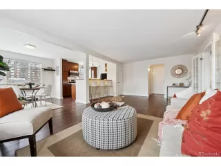 Photo #6: 7061833 Listing 