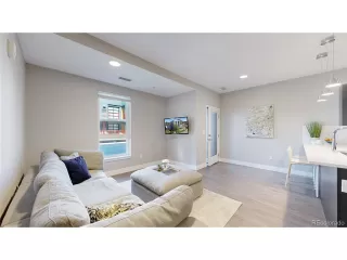 Photo #6: 7062341 Listing 