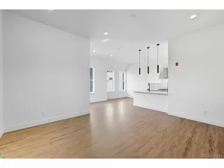 Photo #6: 7062671 Listing 