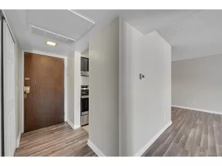 Photo #4: 7063354 Listing