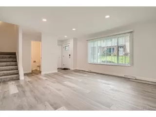 Photo #3: 7063925 Listing