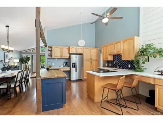 Photo #6: 7064528 Listing 