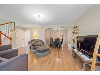 Photo #6: 7064670 Listing 