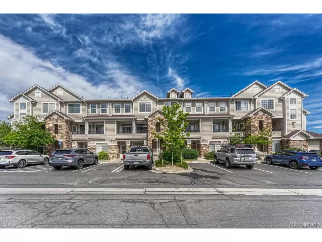 MLS: 7064696 Condo For Sale