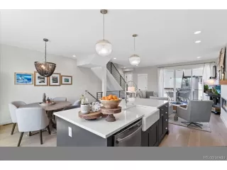 Photo #3: 7065081 Listing 