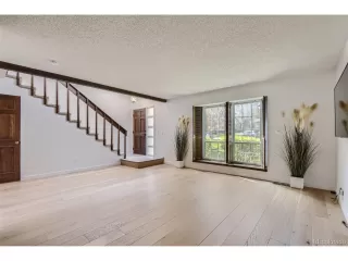 Photo #3: 7067691 Listing