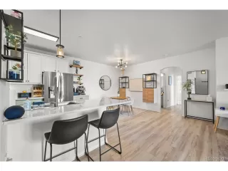 Photo #5: 7068258 Listing