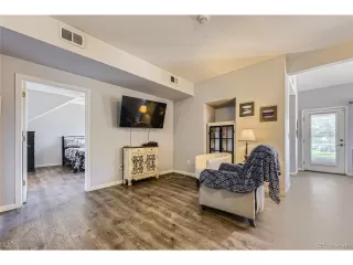 Photo #4: 7068805 Listing 