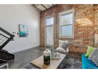 Photo #5: 7070955 Listing 