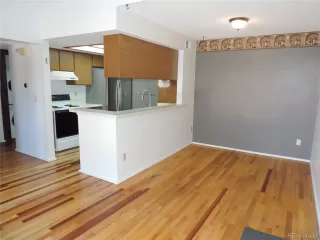 Photo #6: 7072764 Listing