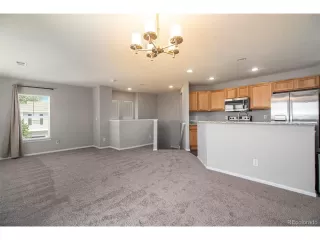 Photo #5: 7073783 Listing 