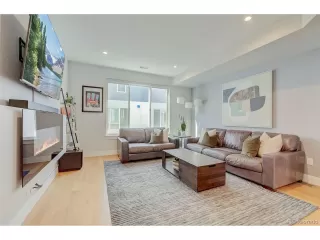 Photo #3: 7077400 Listing 