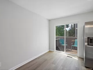 Photo #6: 7078848 Listing