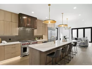 Photo #4: 7078946 Listing 