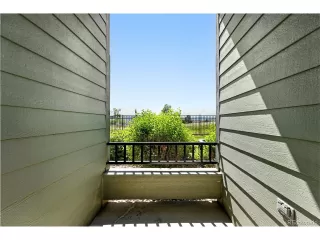 Photo #5: 7081747 Listing 