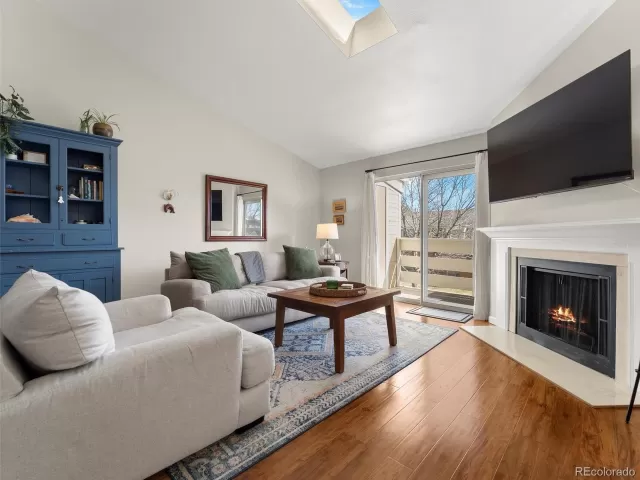 MLS: 7091965 Condo For Sale