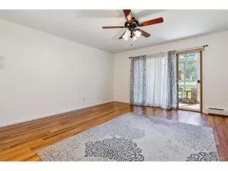 Photo #5: 7093613 Listing