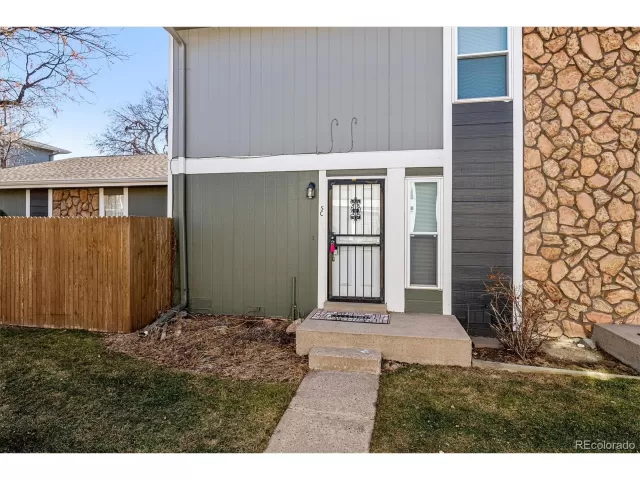 MLS: 7094449 Condo For Sale