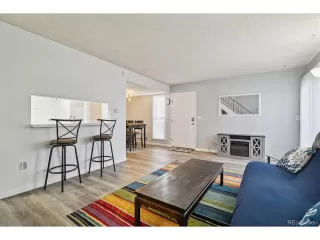 Photo #4: 7094449 Listing 