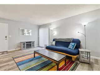 Photo #5: 7094449 Listing 