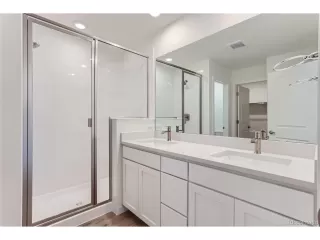 Photo #6: 7094460 Listing 