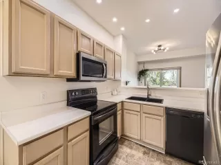 Photo #3: 7094575 Listing