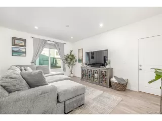 Photo #6: 7095177 Listing 