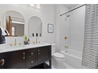 Photo #3: 7095718 Listing 