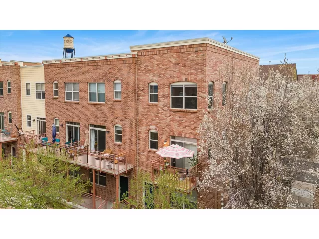 MLS: 7097183 Condo For Sale