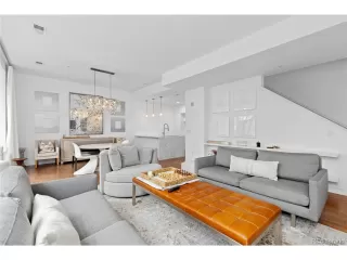 Photo #5: 7097369 Listing