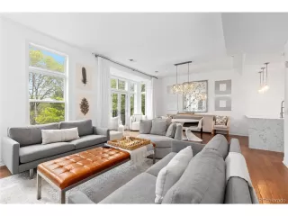 Photo #6: 7097369 Listing