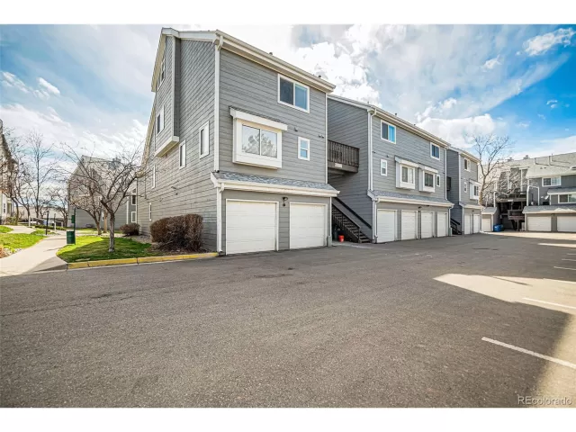 MLS: 7098623 Condo For Sale