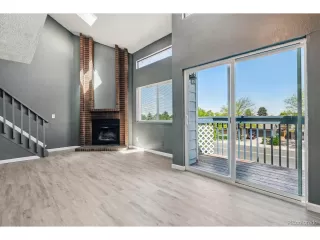 Photo #2: 7099100 Listing