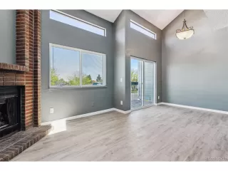 Photo #4: 7099100 Listing