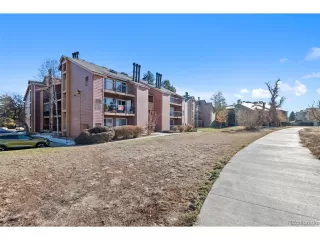 Photo #2: 7100008 Listing